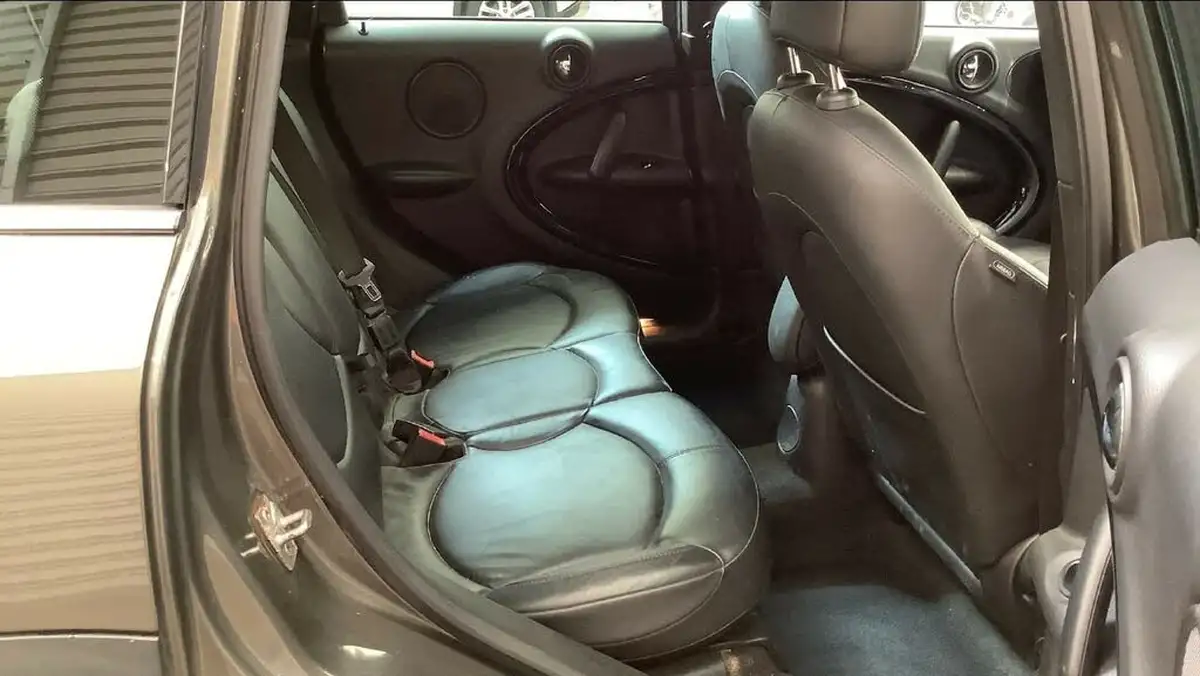2011-mini-countryman-20td-cooper-d-auto-big-7