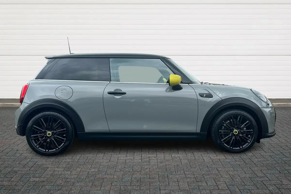 2022-mini-cooper-e-cooper-s-2-big-14