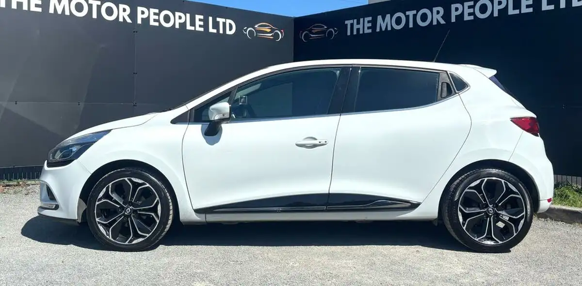 2018-renault-clio-09-tce-iconic-90ps-big-4