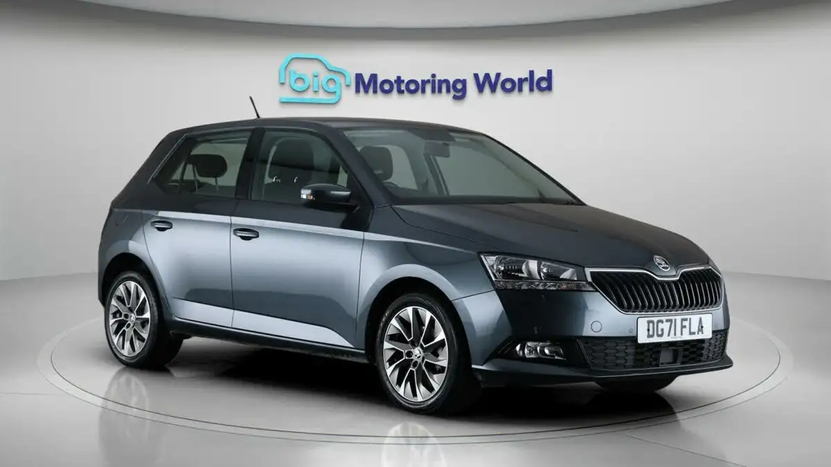 2021-skoda-fabia-10-tsi-se-drive-95ps-hatchback-big-1