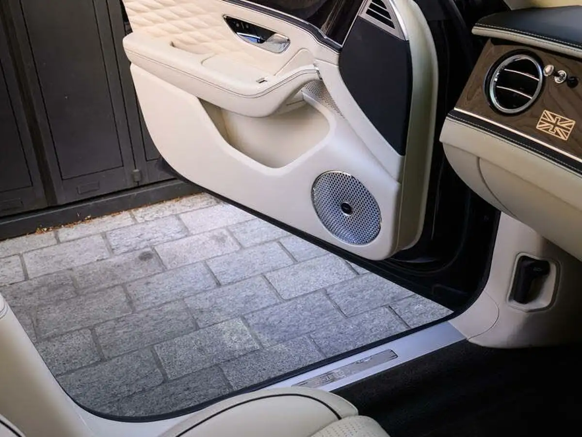 2020-bentley-flying-spur-60-w12-big-41