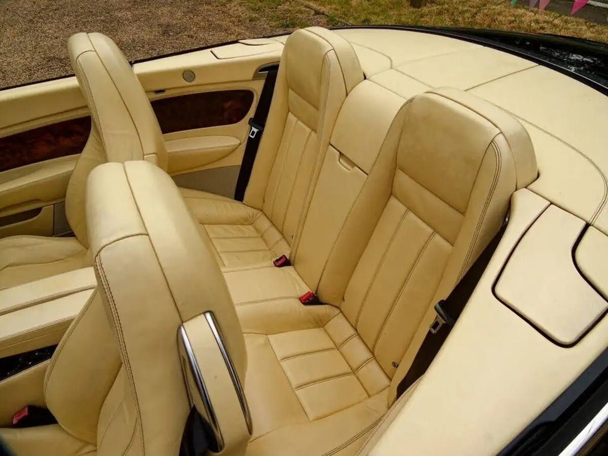2007-bentley-continental-60-gtc-big-29