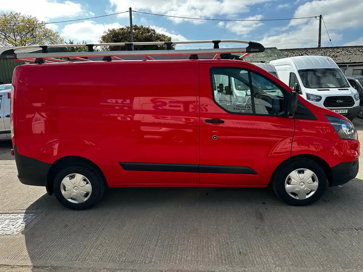 2020-ford-transit-custom-20tdci-280-l1h1-leader-105pseu6dt-panel-van-big-11