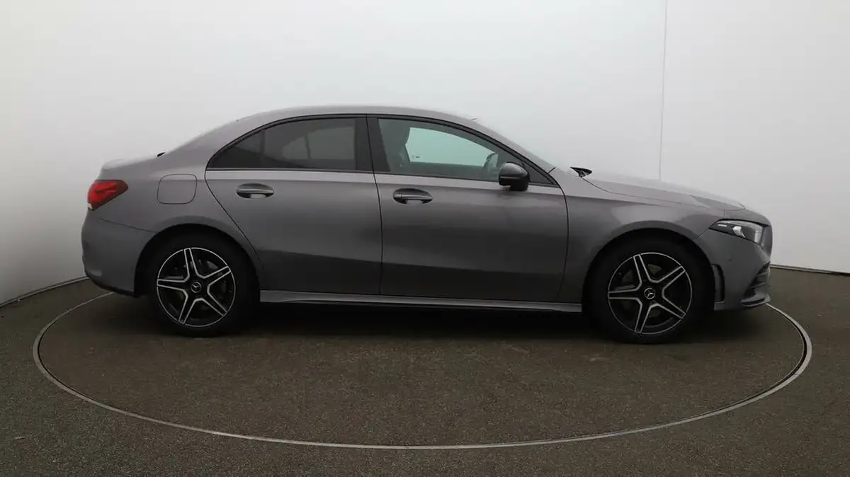 2021-mercedes-benz-a-class-20-a250-amg-line-executive-edition-saloon-4d-big-41