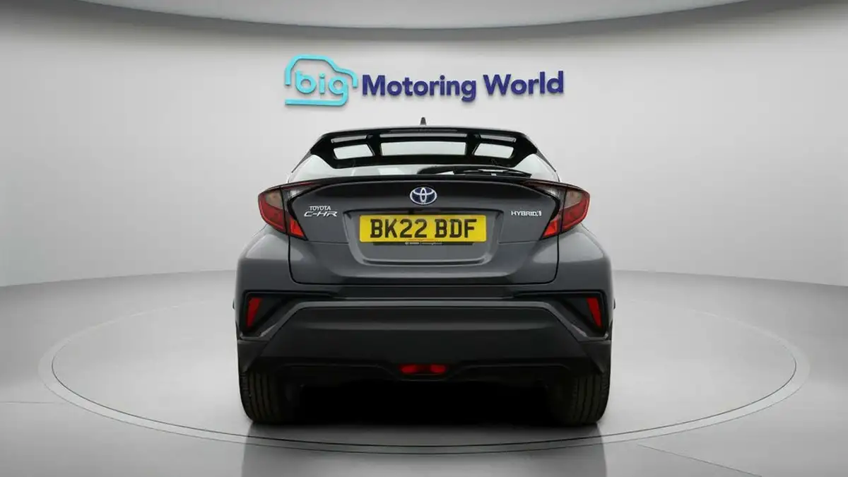 2022-toyota-c-hr-18-vvt-i-icon-big-5