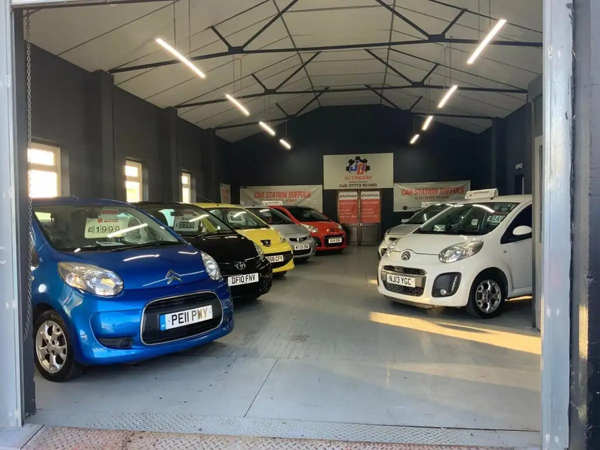 2012-ford-ka-12-titanium-69ps-big-35