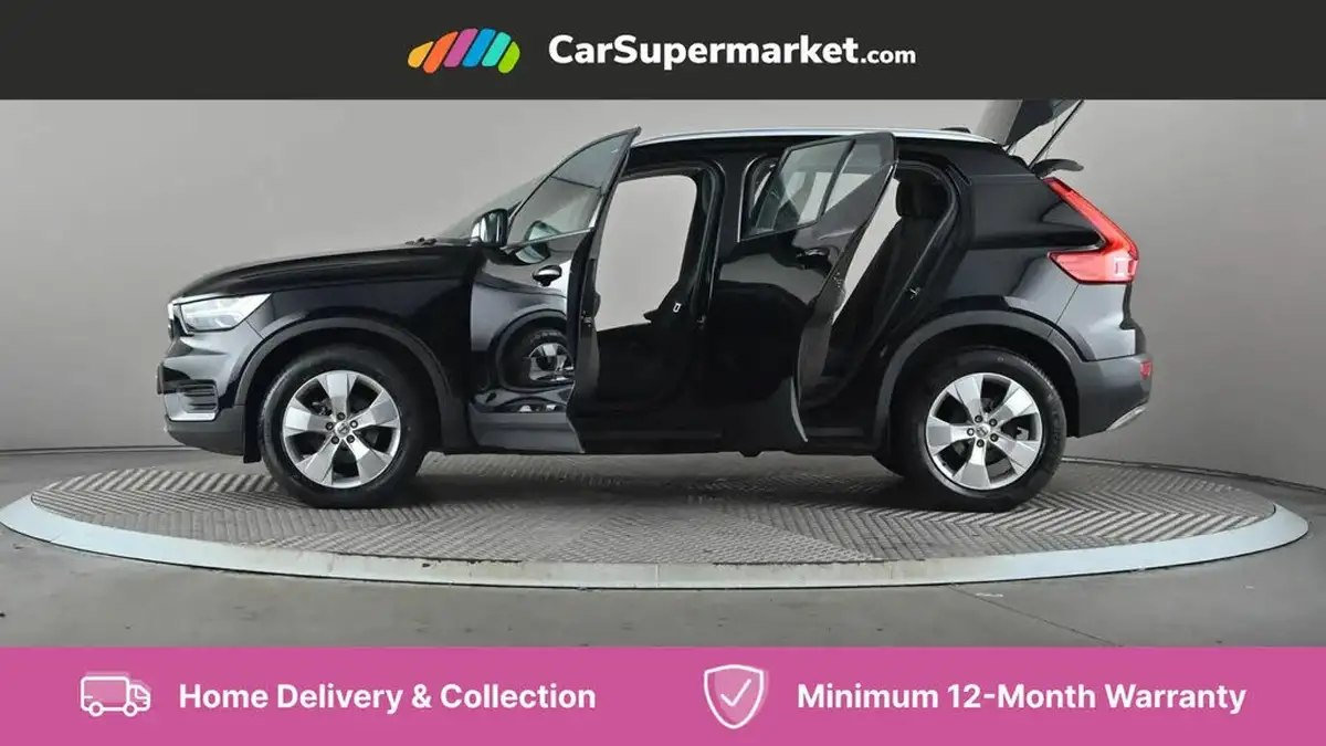 2021-volvo-xc40-15-t3-momentum-161bhp-auto-big-8
