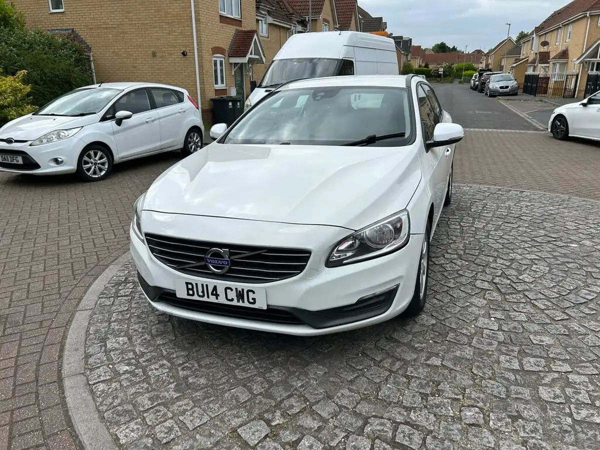 2014-volvo-v60-16td-d2-business-edition-powershift-big-64