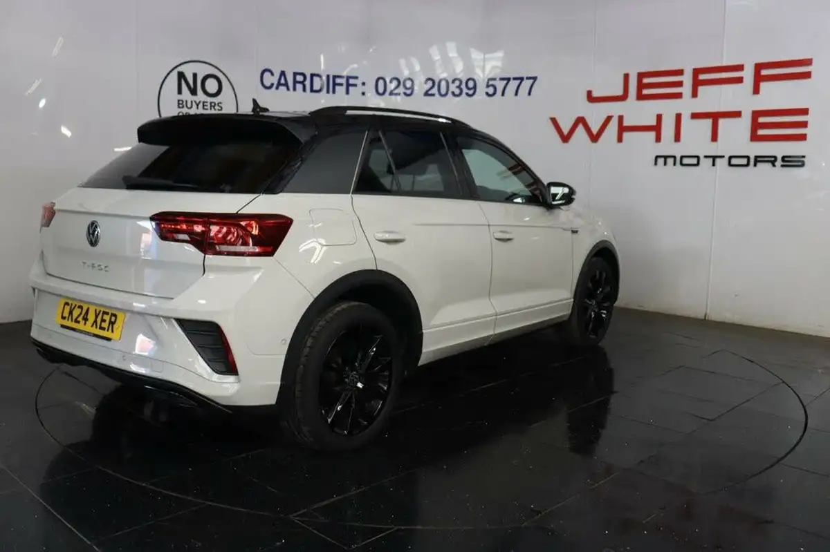 2024-volkswagen-t-roc-15-tsi-r-line-hatchback-5d-dsg-big-24