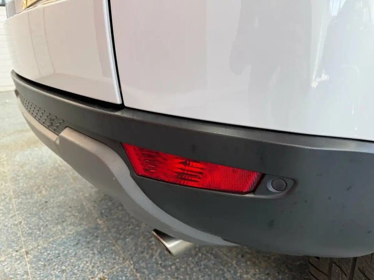 2016-land-rover-range-rover-evoque-20td4-se-ss-auto-big-7