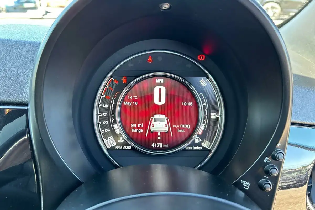 2024-fiat-500-10-top-big-19