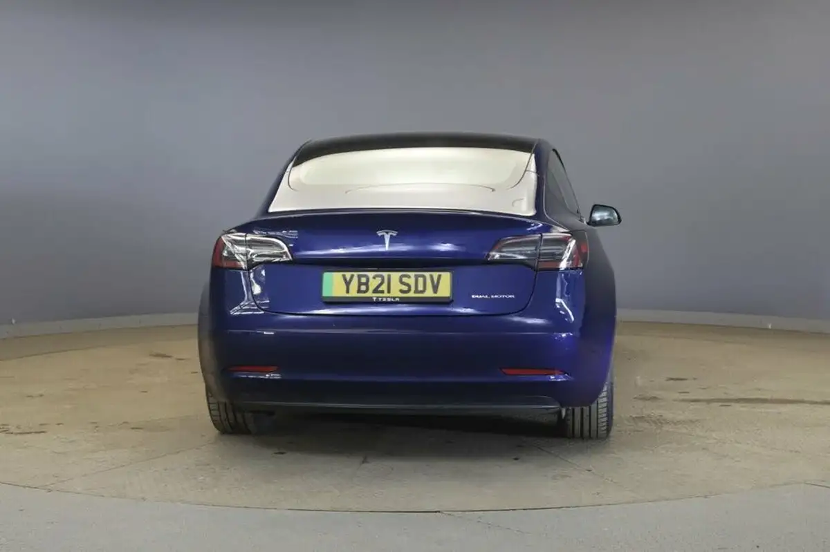 2021-tesla-model-3-e-long-range-4x4-big-3