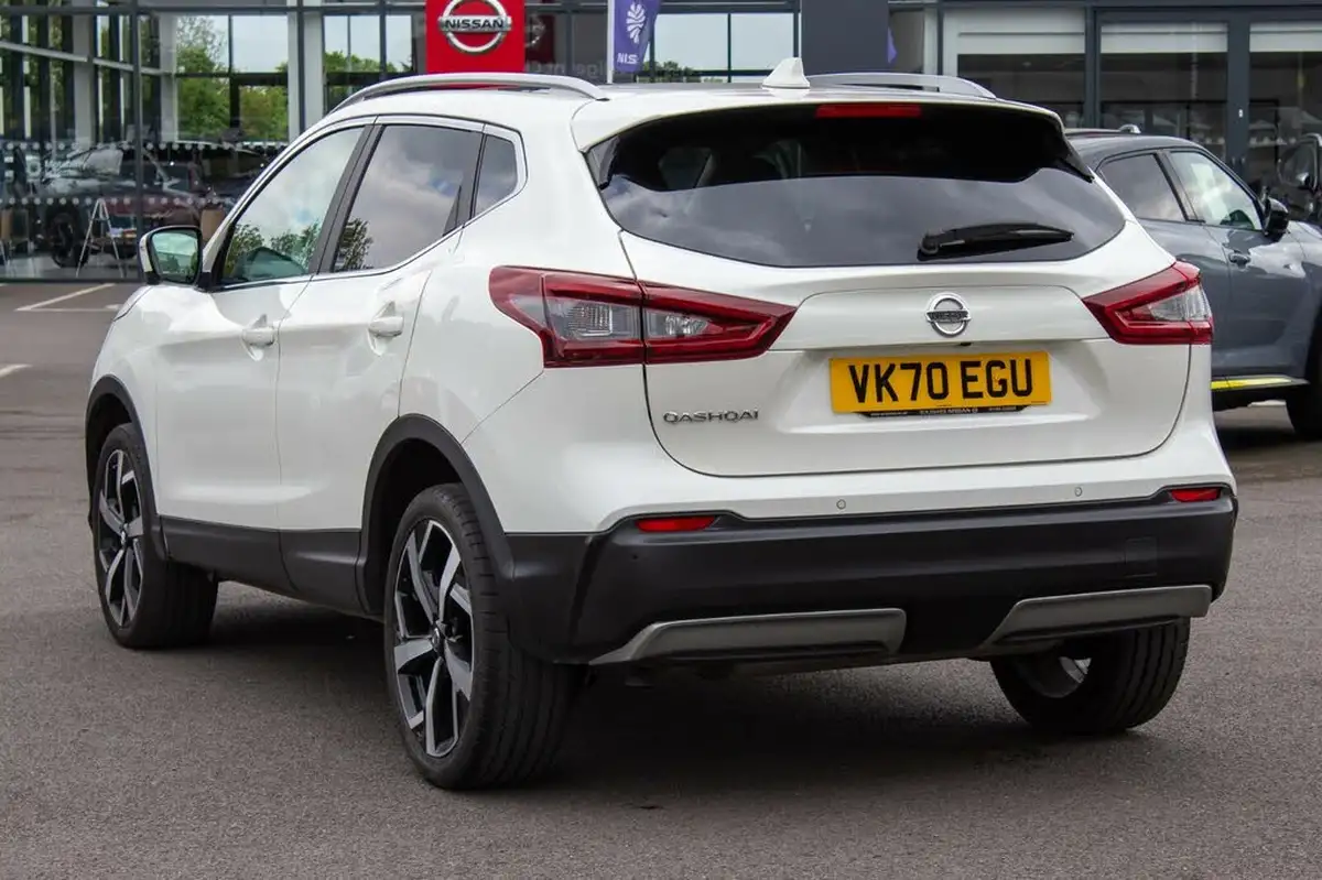 2020-nissan-qashqai-13-dig-t-tekna-160ps-power-nappa-seat-big-2