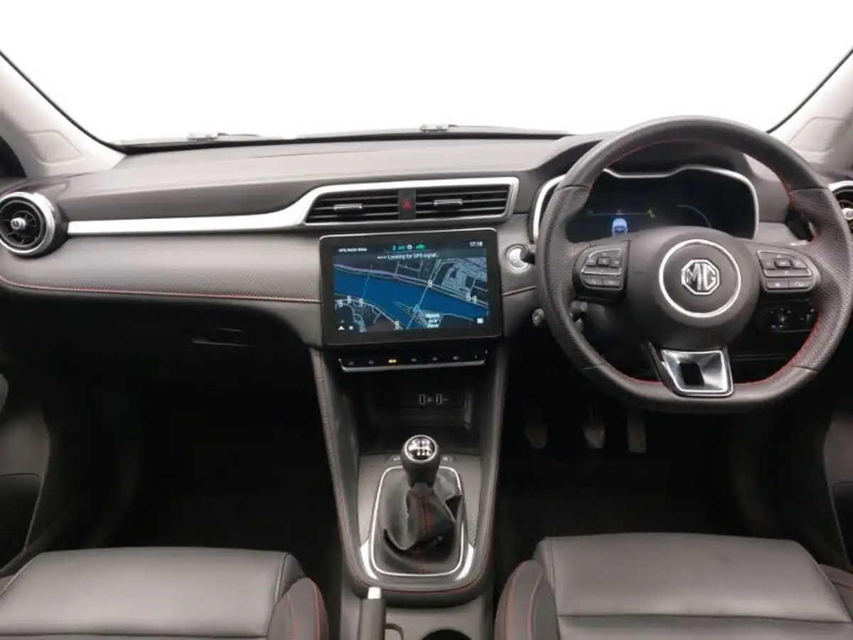 2024-mg-zs-suv-10t-gdi-exclusive-big-2