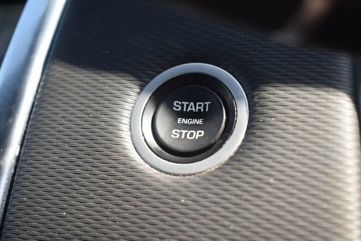 2021-land-rover-discovery-sport-20-d200-r-dynamic-s-plus-big-25