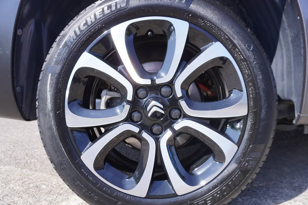 2023-citroen-berlingo-e-flair-xtr-m-size-big-26