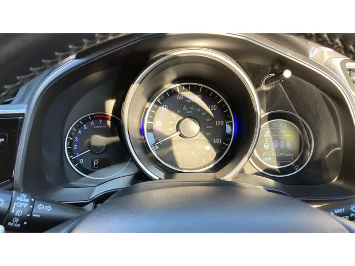2020-honda-jazz-13-i-vtec-ex-navi-cvt-big-17