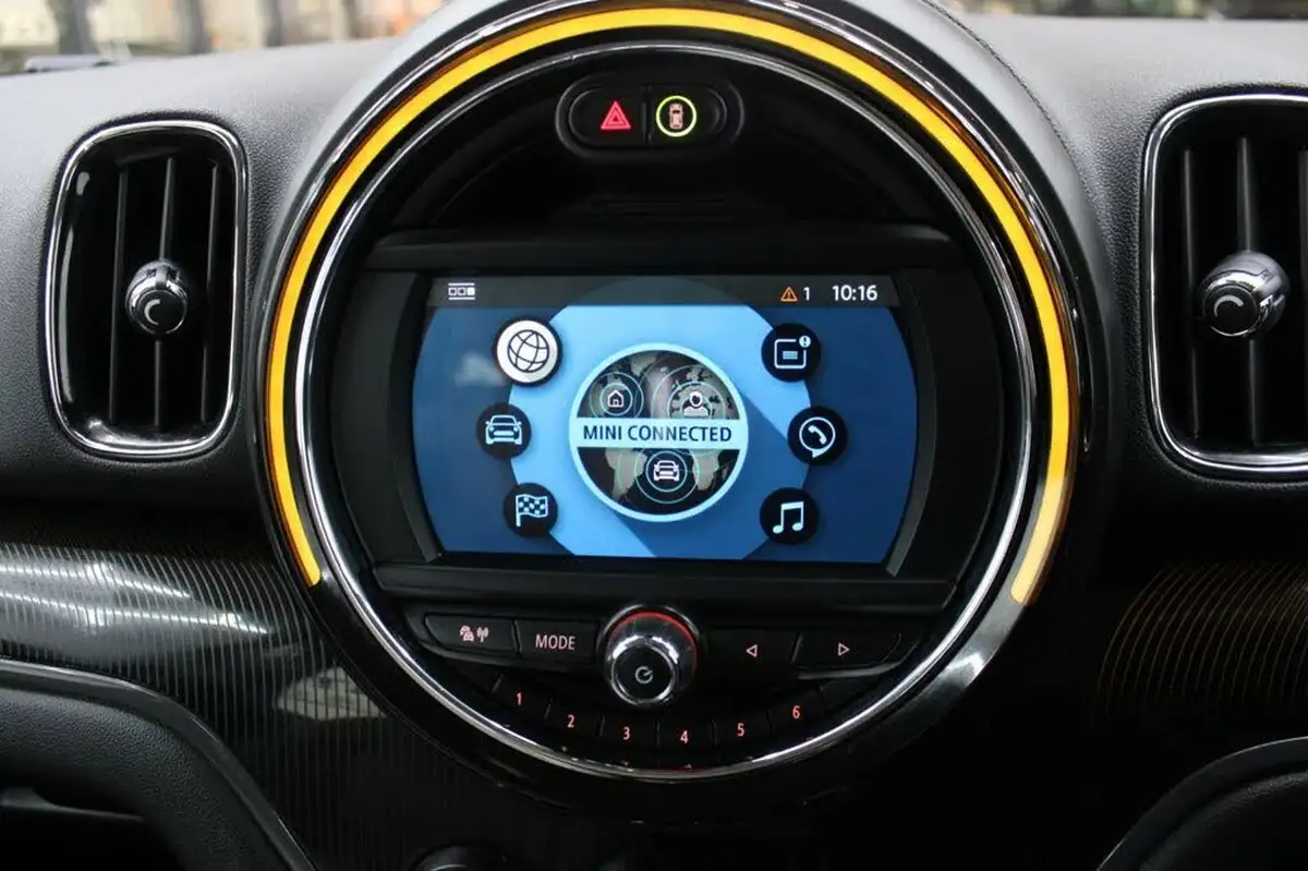 2019-mini-countryman-15-cooper-exclusive-ss-big-29