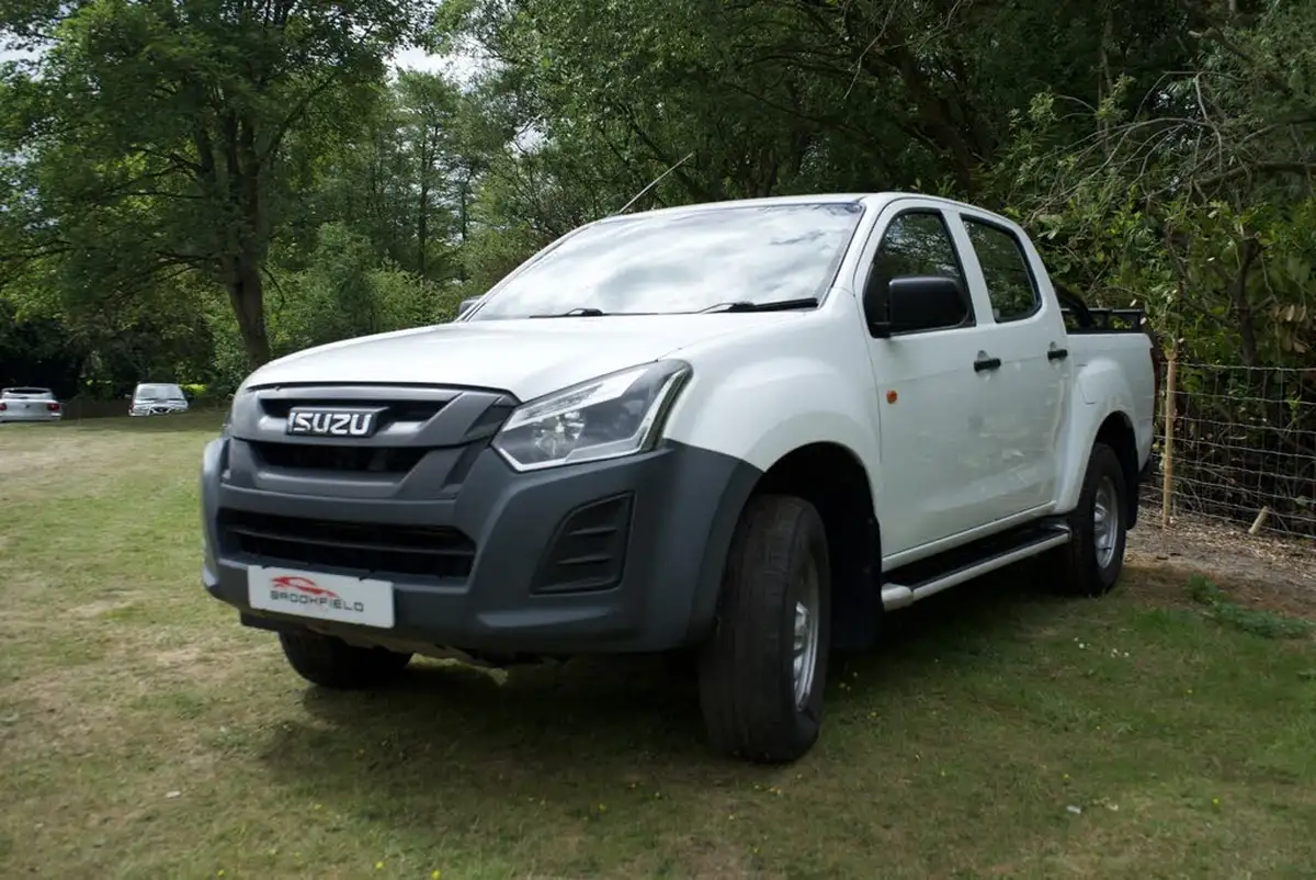 2018-isuzu-d-max-19td-utility-4x4-double-pickup-big-6