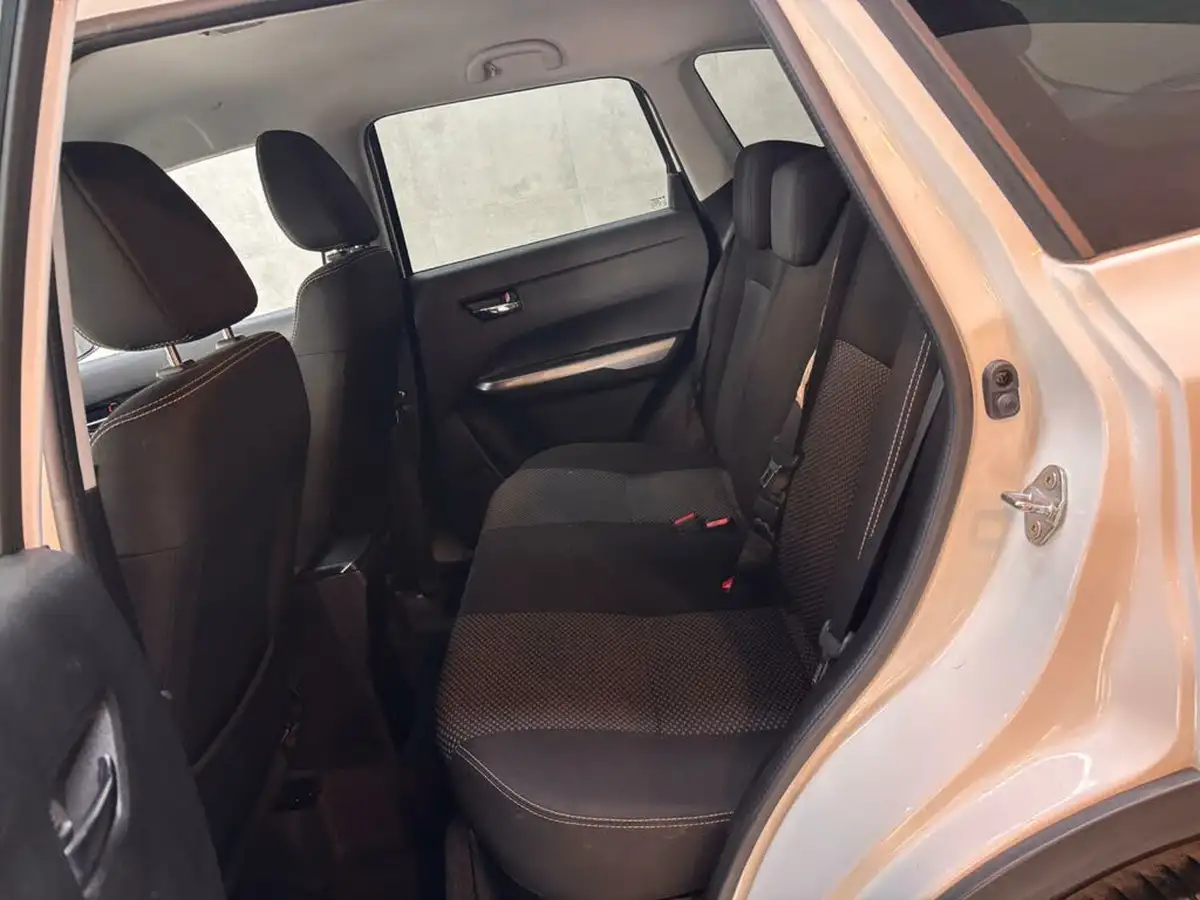 2018-suzuki-vitara-10-boosterjet-sz-t-big-18