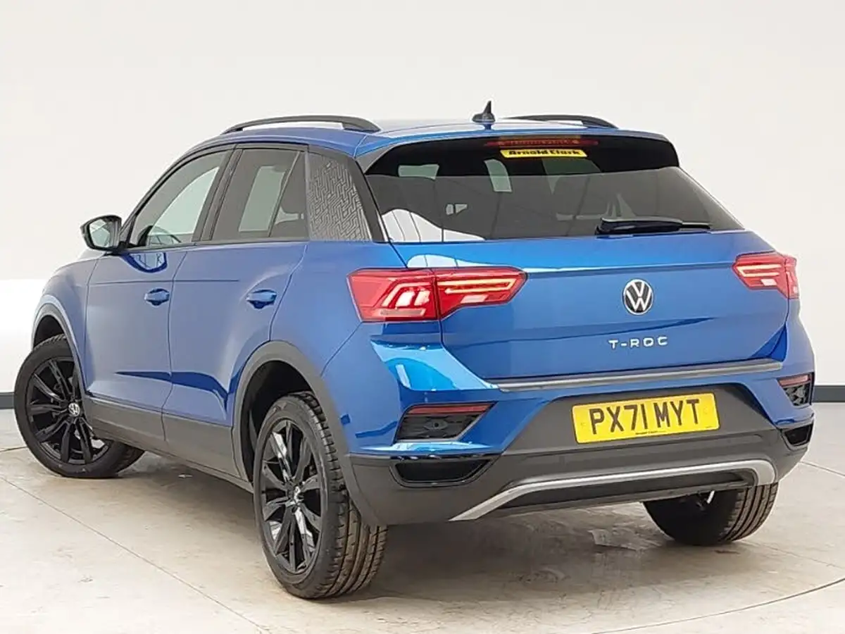 2021-volkswagen-t-roc-10-tsi-black-edition-110ps-big-1
