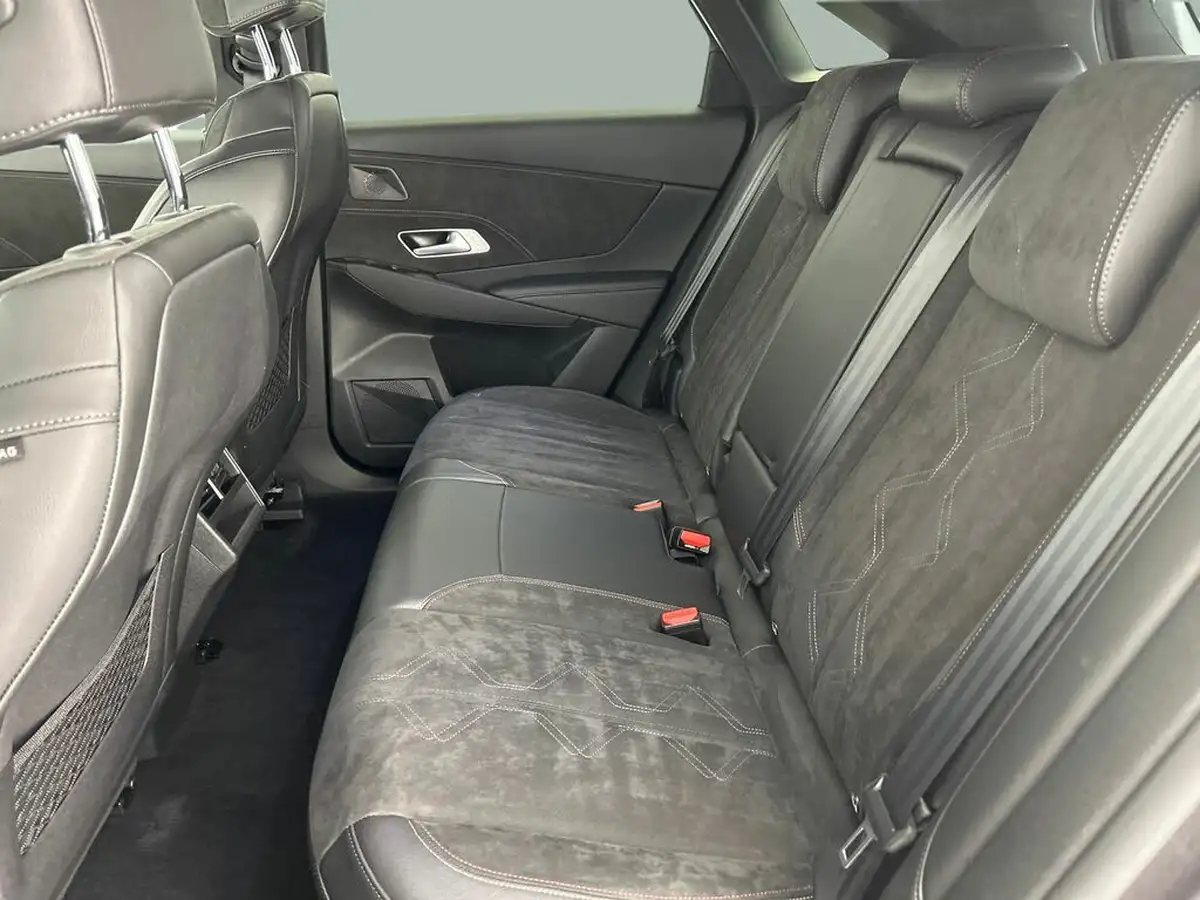 2022-ds-ds-7-crossback-16-puretech-performance-line-180ps-big-2