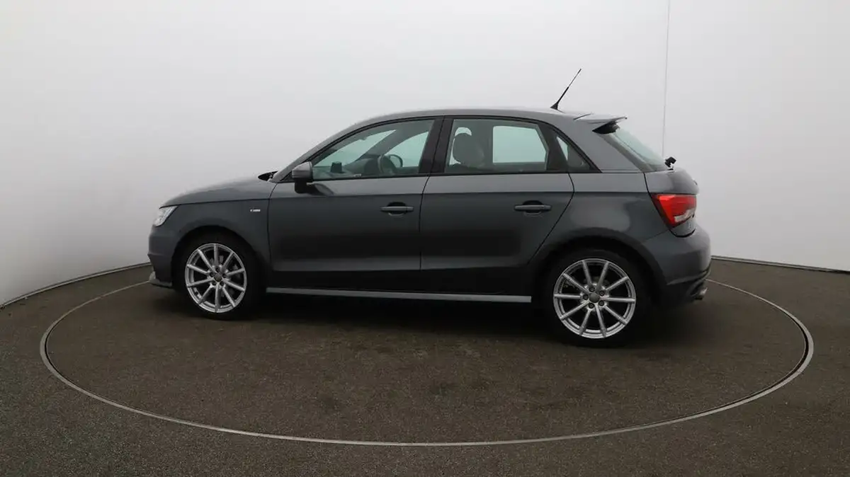 2017-audi-a1-16tdi-s-line-sportback-5d-big-54