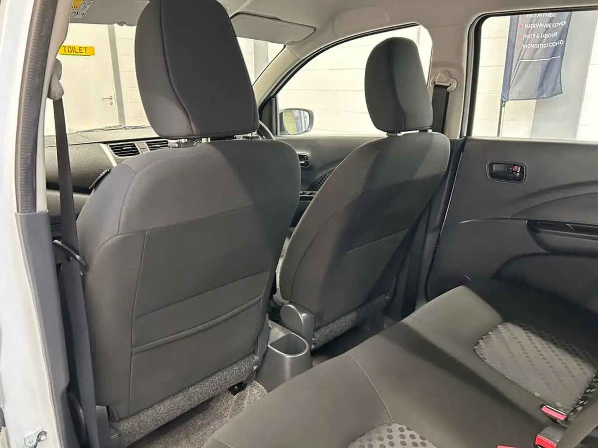 2016-suzuki-celerio-10-sz4-big-15
