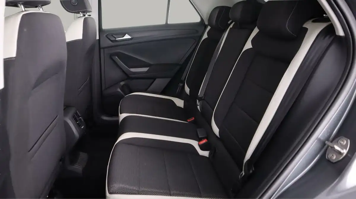 2020-volkswagen-t-roc-20tdi-sel-big-16