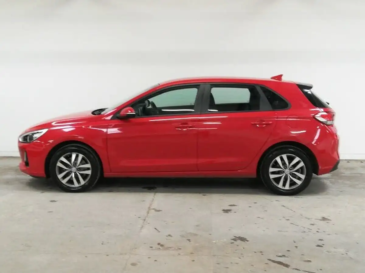 2017-hyundai-i30-10-t-gdi-se-nav-blue-drive-hatchback-big-3
