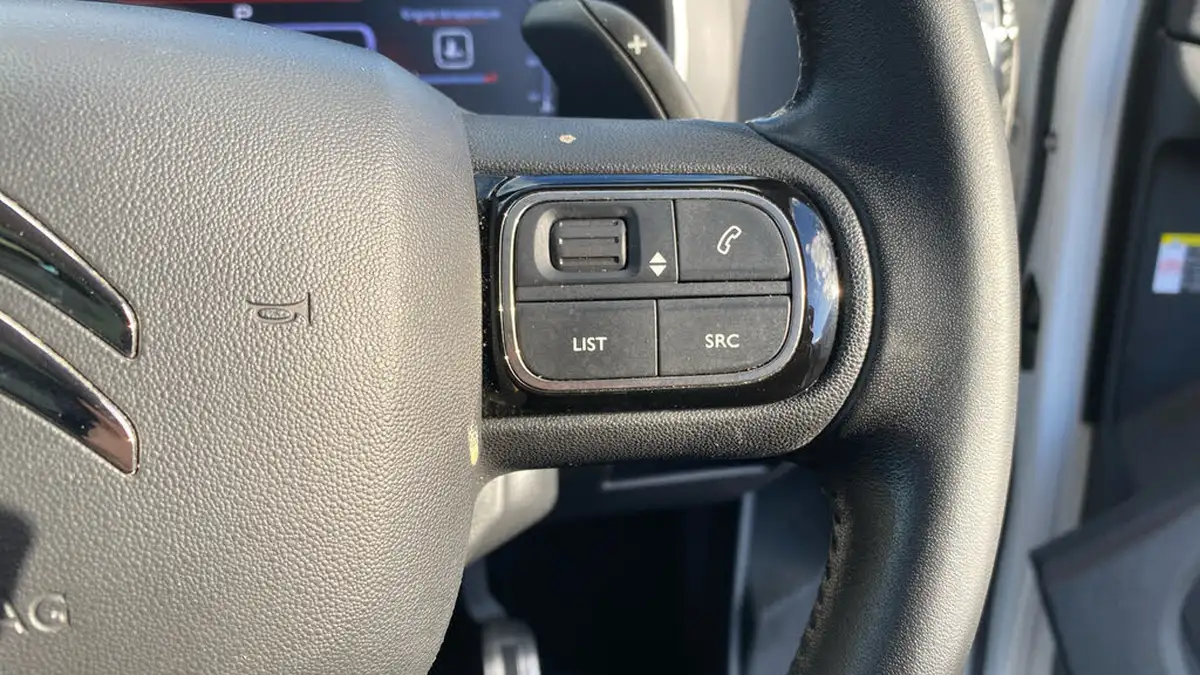 2020-citroen-c5-aircross-15bluehdi-flair-plus-eat8-big-23
