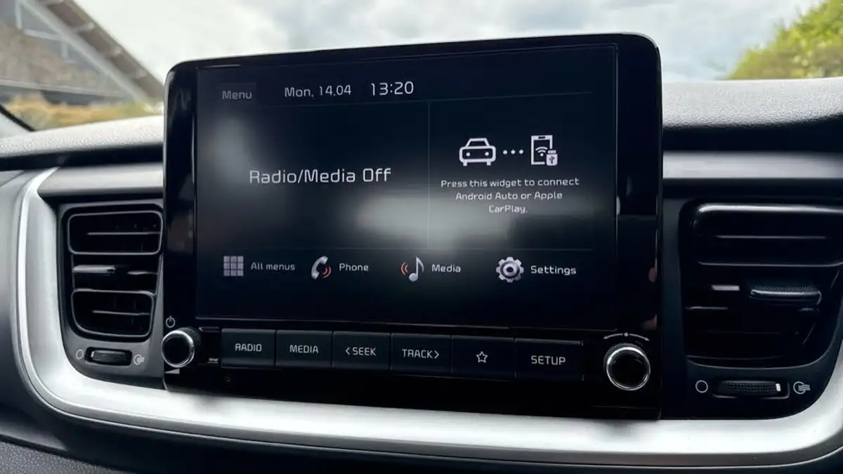 2022-kia-stonic-10-t-gdi-2-big-9