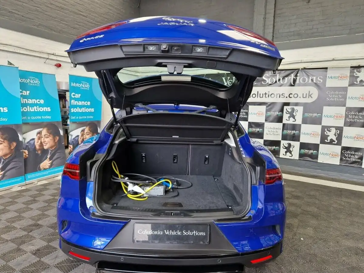 2019-jaguar-i-pace-ev400-s-big-3