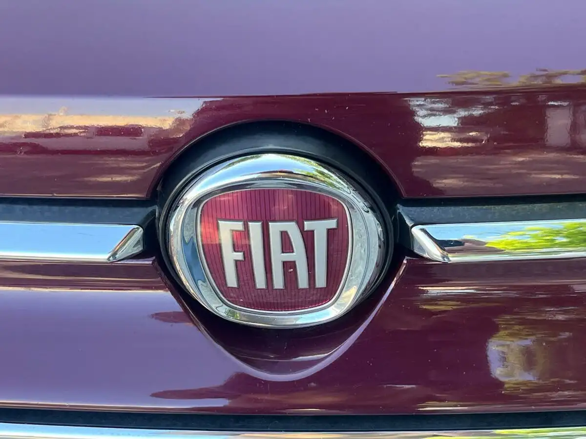 2020-fiat-500-12-lounge-big-17