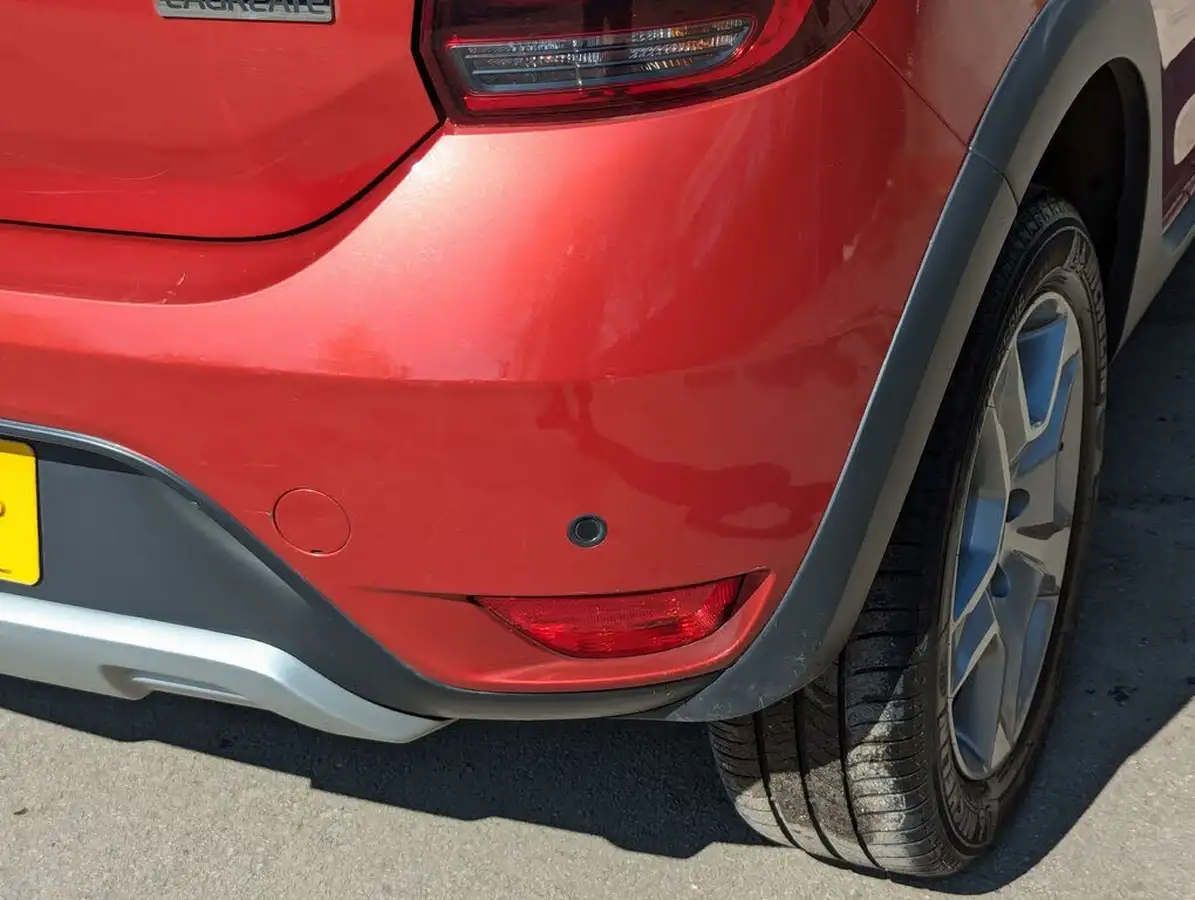 2017-dacia-sandero-stepway-09-tce-laureate-big-22
