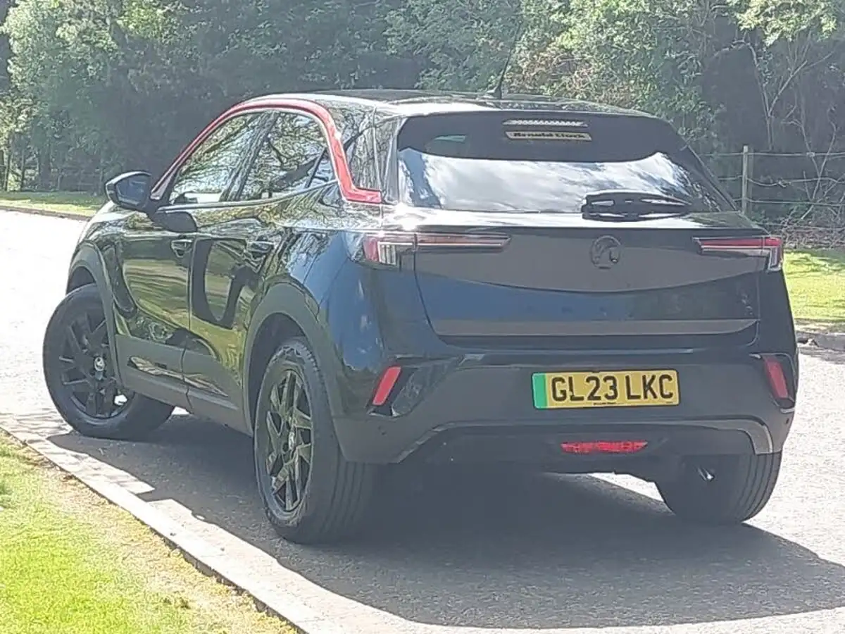 2023-vauxhall-mokka-e-gs-big-1