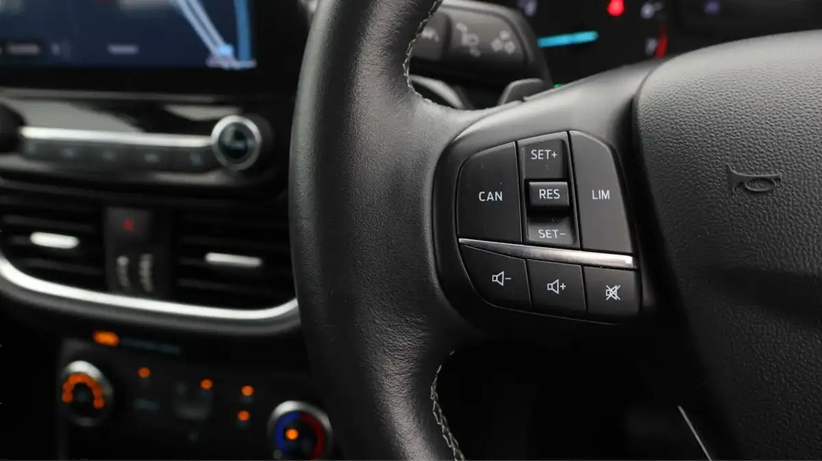 2018-ford-fiesta-10t-zetec-5d-auto-big-21