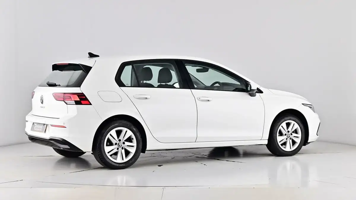 2020-volkswagen-golf-15-tsi-life-150ps-hatchback-big-78
