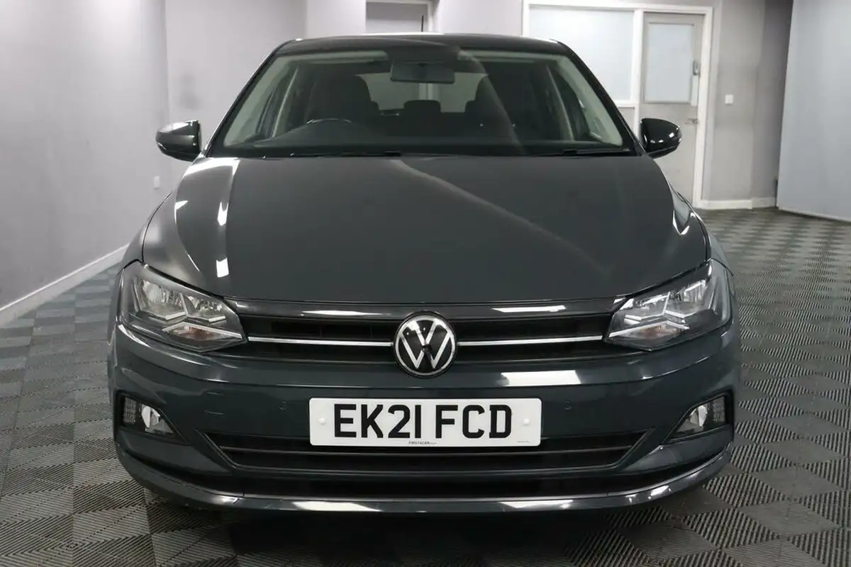 2021-volkswagen-polo-10-match-big-1