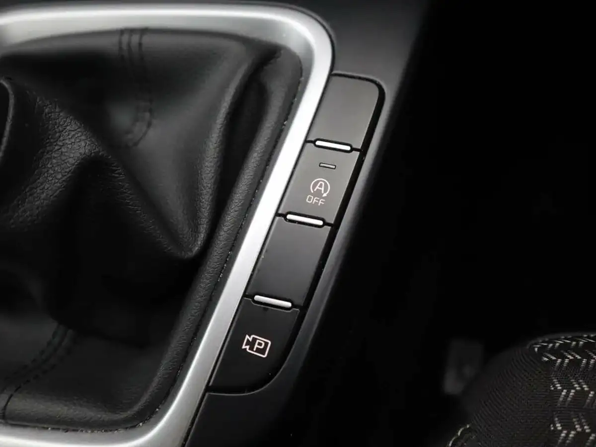 2024-kia-xceed-15-t-gdi-2-138bhp-big-28