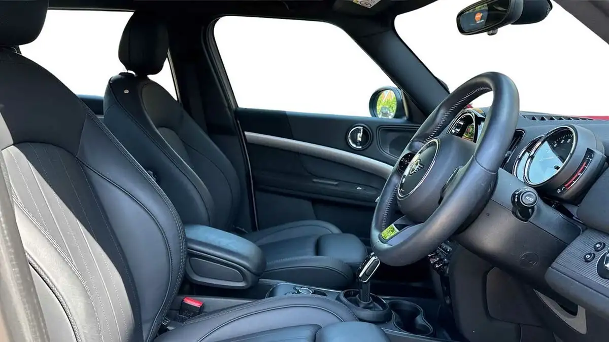 2023-mini-countryman-15-cooper-exclusive-premium-big-12