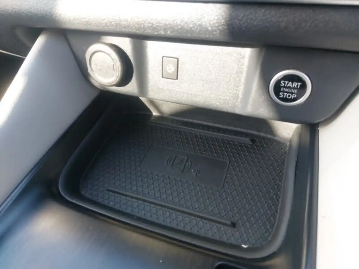 2022-nissan-qashqai-13-dig-t-tekna-158ps-xtronic-big-16
