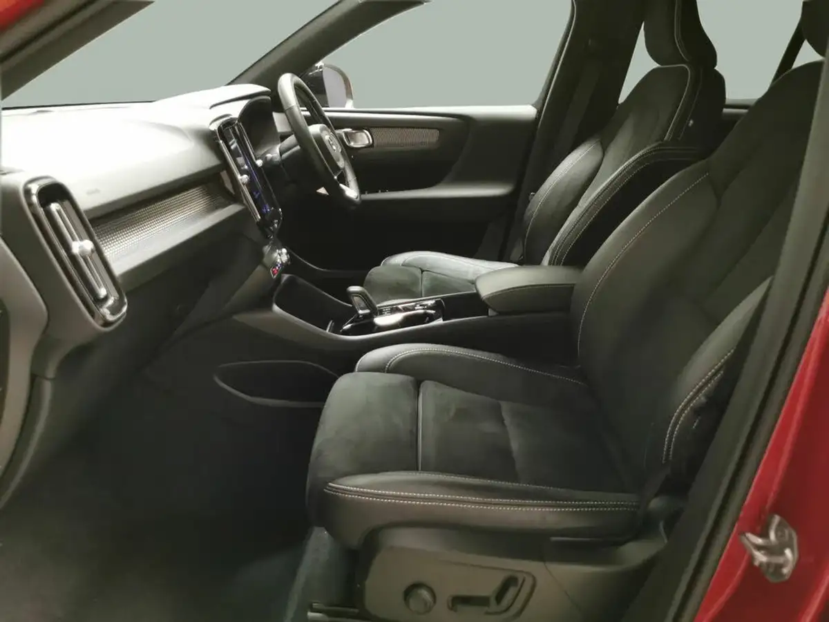 2020-volvo-xc40-15-t5-r-design-plug-in-hybrid-big-3