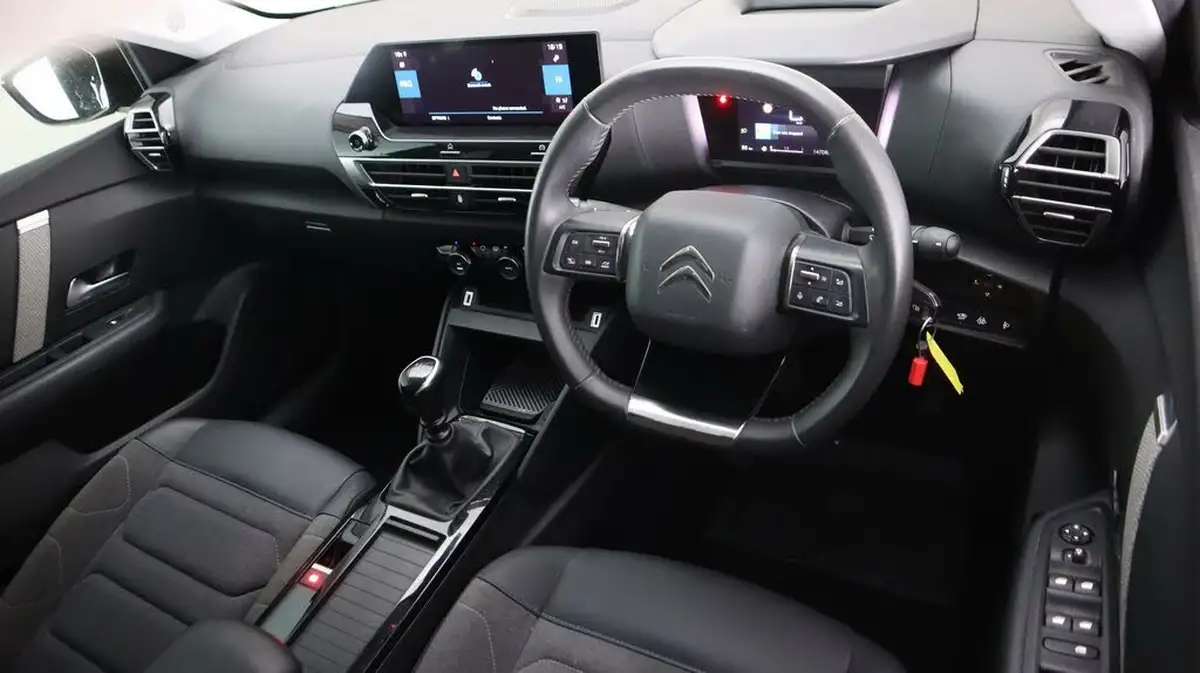 2022-citroen-c4-12-puretech-sense-plus-big-9