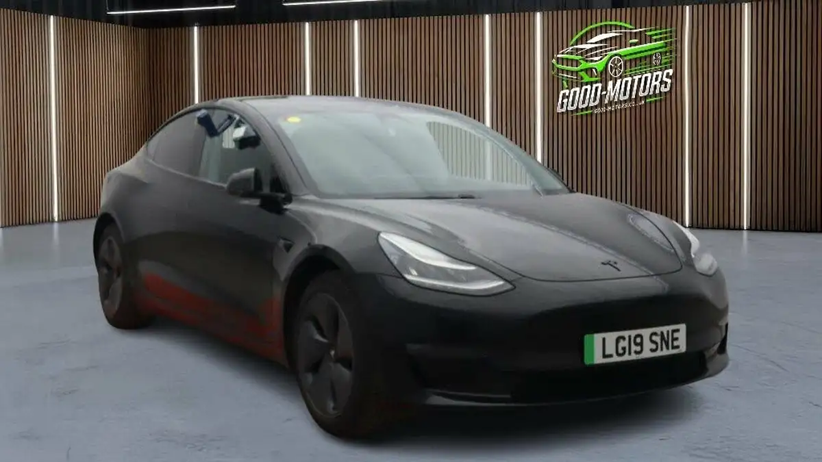 2019-tesla-model-3-e-standard-plus-big-2