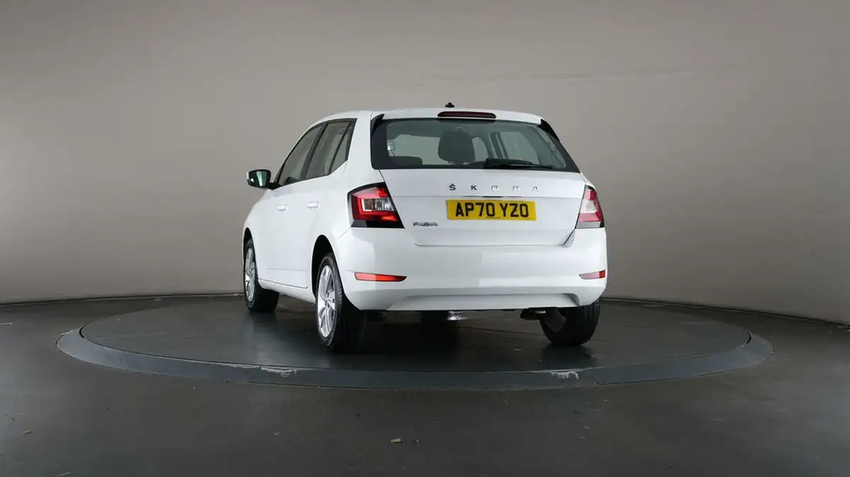 2020-skoda-fabia-10-mpi-se-60ps-hatchback-big-54