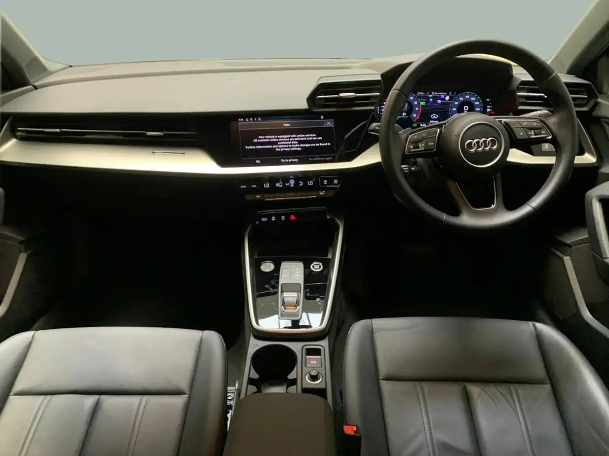 2022-audi-a3-15-35-tfsi-sportback-5d-s-tronic-big-2