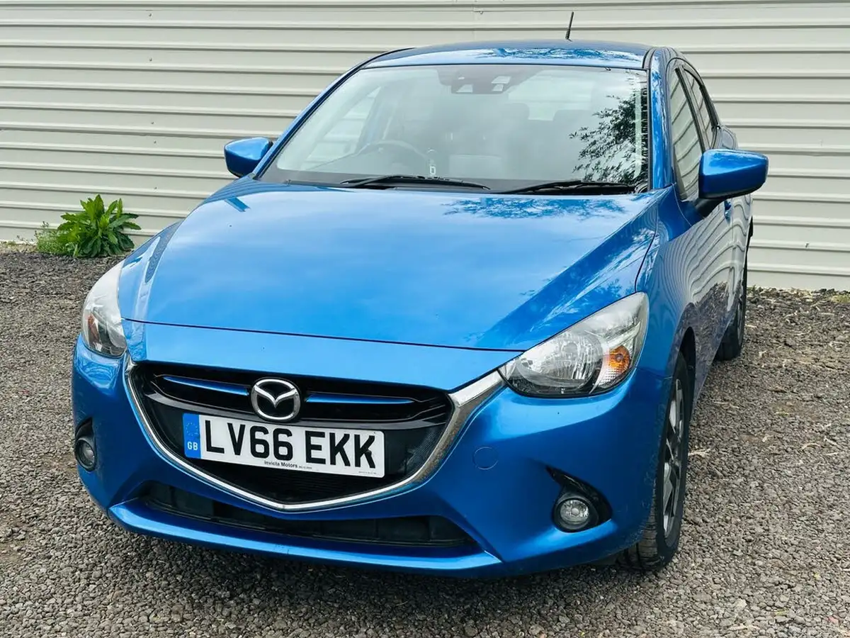 2016-mazda-mazda2-15-sport-nav-90ps-big-7