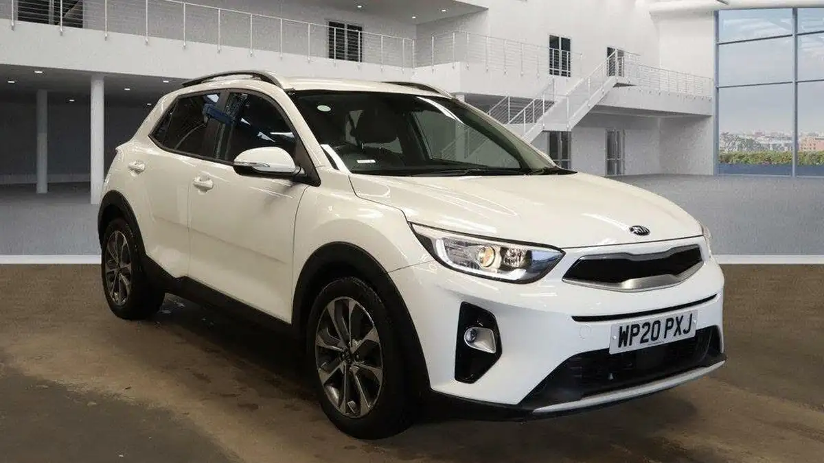 2020-kia-stonic-10-t-gdi-3-dct-big-0