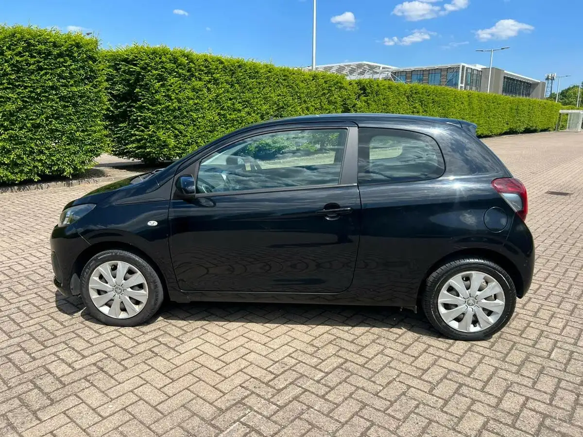 2015-peugeot-108-10-active-hatchback-3d-big-4